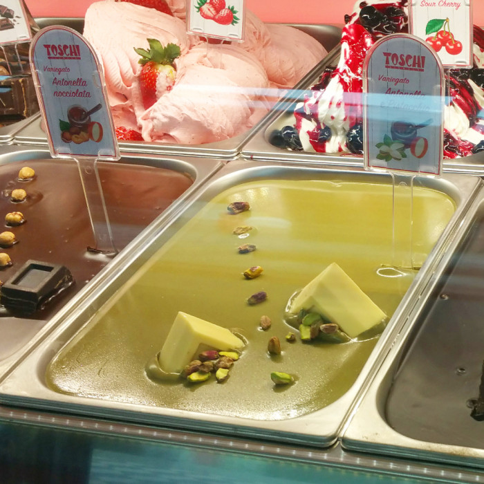 Prodotti per gelateria | Acquista online su Gelq.it | CREMA ANTONELLA PISTACCHIO di Toschi Vignola. Variegati creme per gelato. Prodotti per gelateria | Acquista online su Gelq.it | CREMA ANTONELLA PISTACCHIO di Toschi Vignola. Variegati creme per gelato.